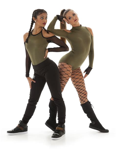 But in order to get the most out of your <b>dance</b> class experience, it's important to dress properly for <b>hip</b> <b>hop</b> <b>dance</b> class. . Hip hop dance outfit
